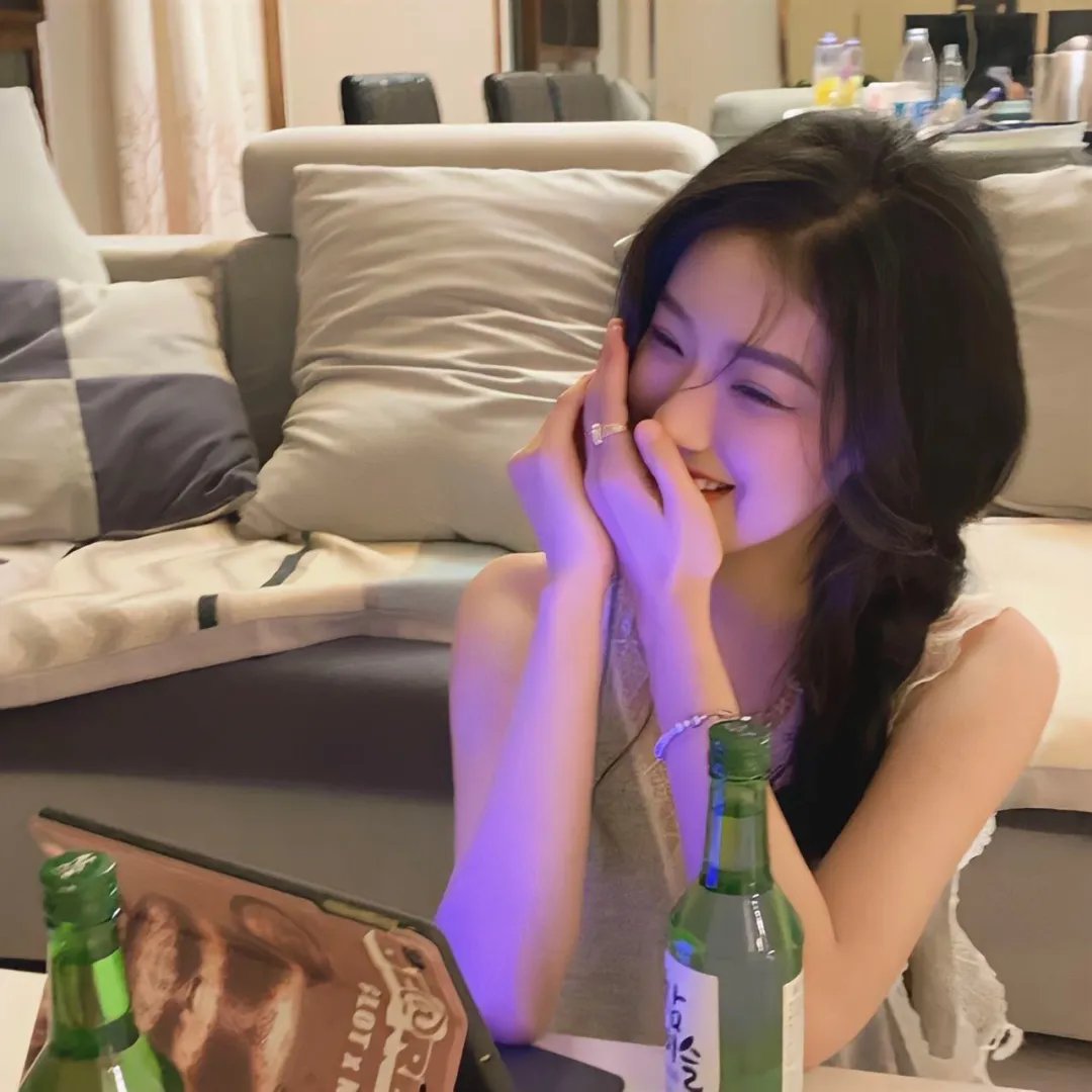 有些女孩这样做